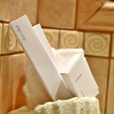 Unique Luxury * Hydra (Saronic Islands)